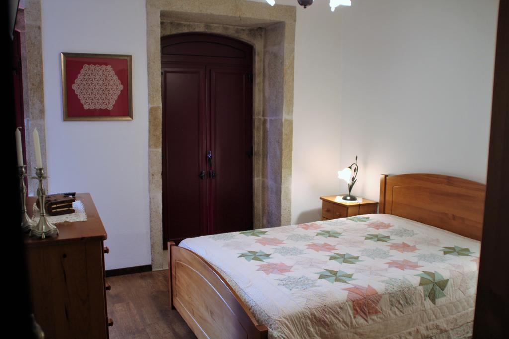 Bed and Breakfast Solar Dos Almeidas - Turismo De Habitacao Транкозу Екстер'єр фото