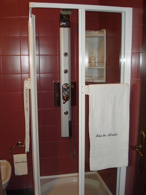 Bed and Breakfast Solar Dos Almeidas - Turismo De Habitacao Транкозу Екстер'єр фото